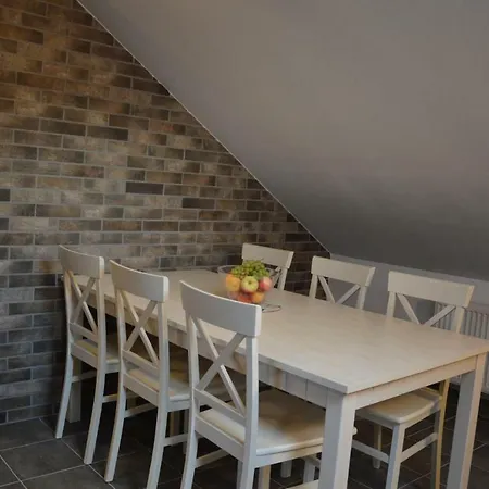 Charlie * Бешенёва