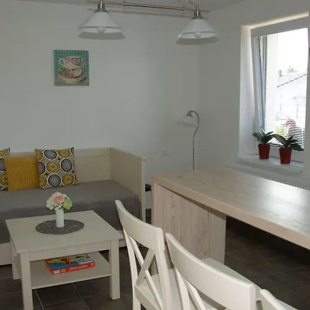 Charlie * Бешенёва