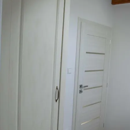 Apartment Charlie