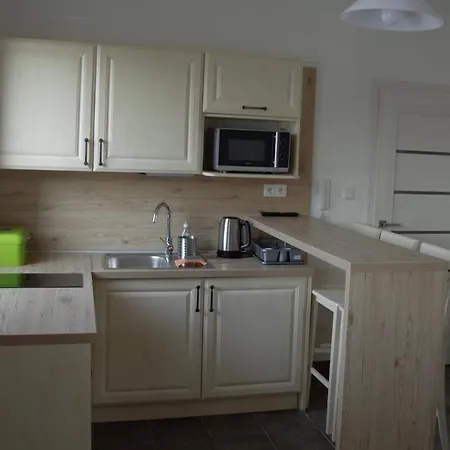 Charlie Apartment *